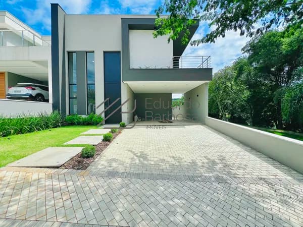 Sobrado em Condomínio Fechado Bragança Paulista/SP