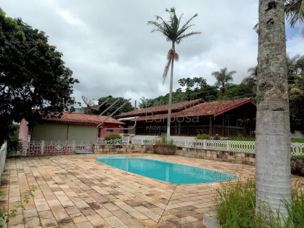 Chácara na região de Atibaia