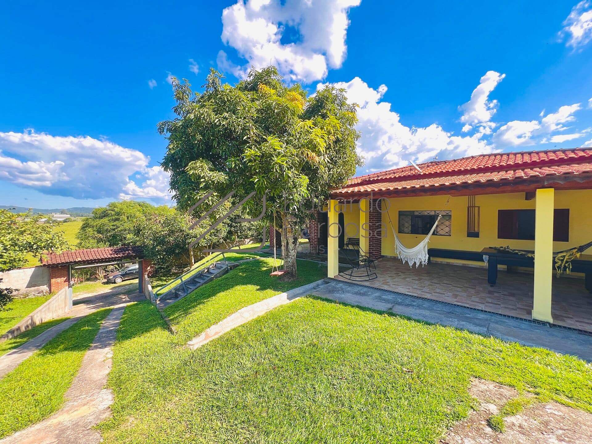 Chácara à Venda em Atibaia/SP