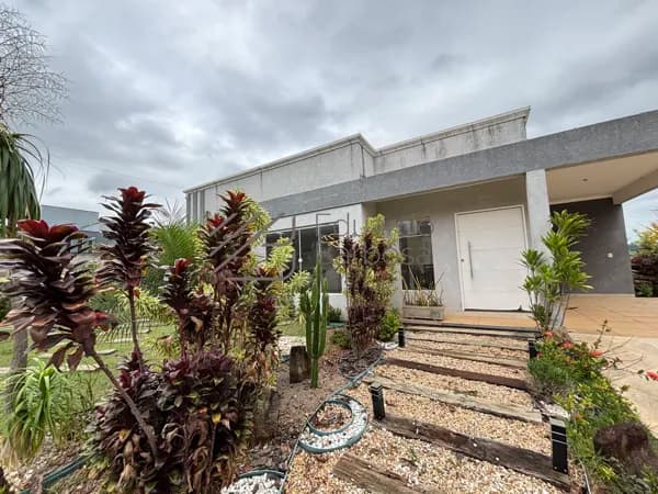 Casa de Condomínio em Atibaia - Condominio Residencial Shamballa III