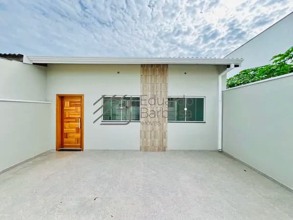 Casa à Venda em Atibaia/SP