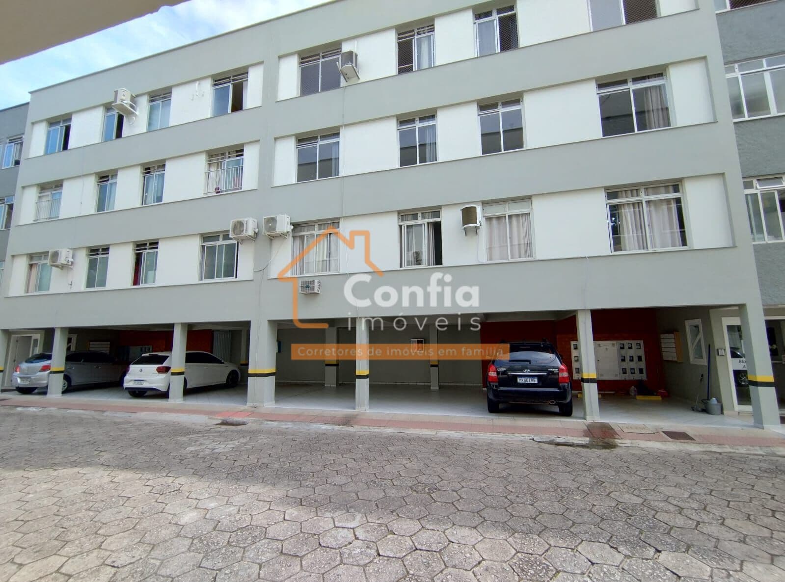 Apartamento 2 quartos – Fácil acesso a tudo na Trindade