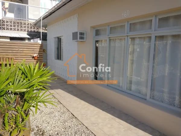 Casa com 3 quartos no Saco dos Limões