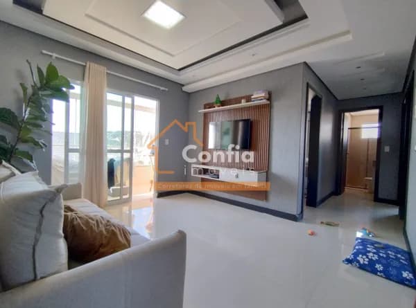 Apartamento com 3 Quatos e 3 Sacadas