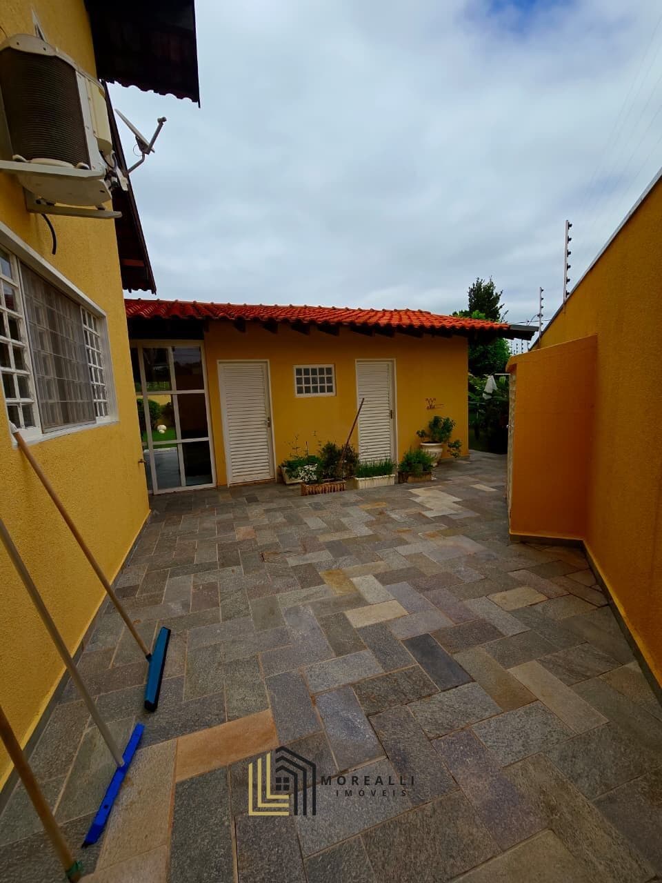 Chácara no Condomínio Parque dos Pássaros - Localização estratégica, ao lado do Iguatemi