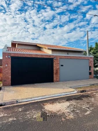 Casa Padrão no Residencial Mais Parques