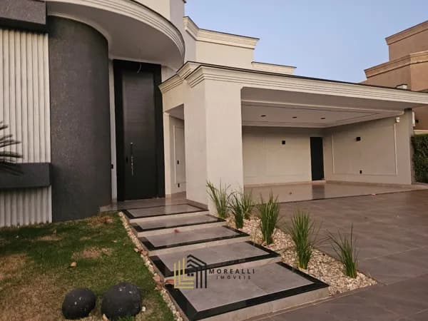 Casa de Alto Padrão com 3 Suítes no Gaivota I