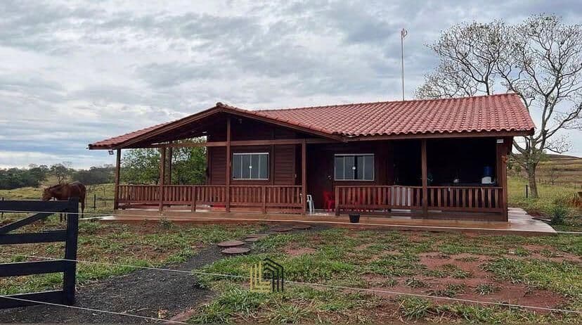 Fazenda em Campina Verde -MG à Venda com 46 Alqueires Mineiros, Estrutura Completa para Pecuária e Dupla Aptidão