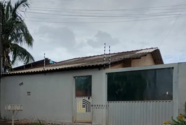 Casa à venda no bairro Jardim Arroyo
