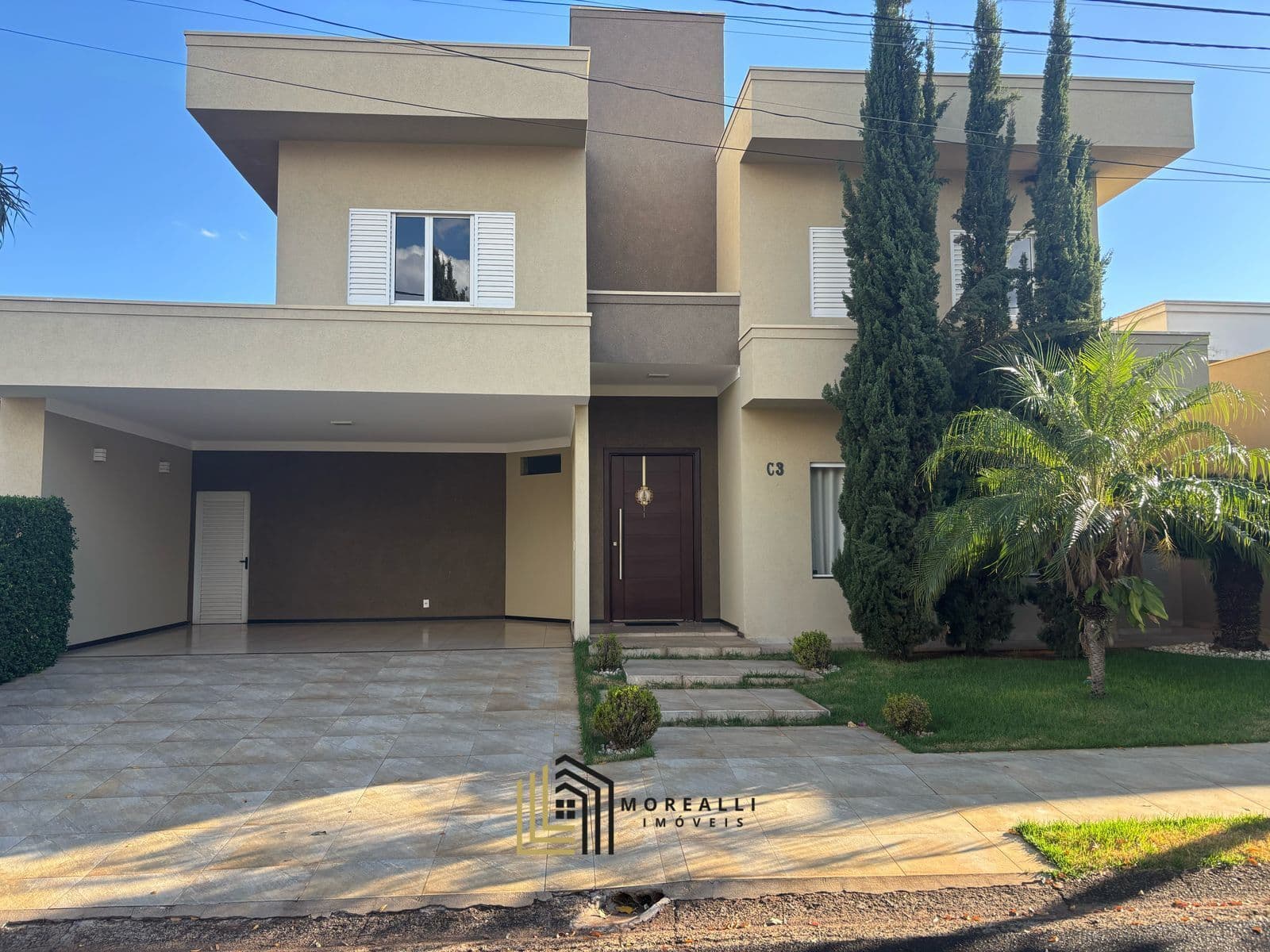 Casa Ampla e Muito Bem Construída à Venda no Damha IV