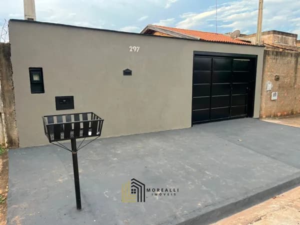 Casa Padrão - Bairro JARDIM DOS COQUEIROS