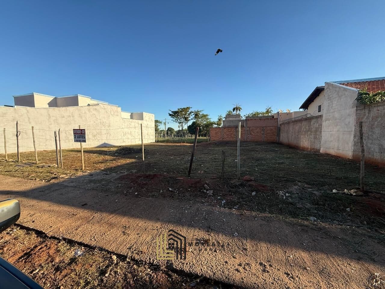 Oportunidade: 2 Terrenos de 200m² na Av. MP7 – R$110.000 Cada!