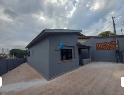 Casa com 3 dormitórios para alugar, 85 m² por R$ 2.160,00/mês - Colina - Americana/SP