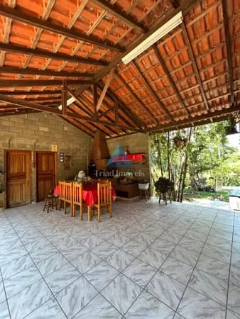 Chácara com 4.500M2 com 2 dormitório em limeira