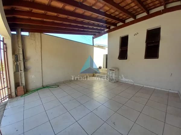 Casa de fundo para locação - Jardim Europa I - Santa Bárbara D'Oeste/SP