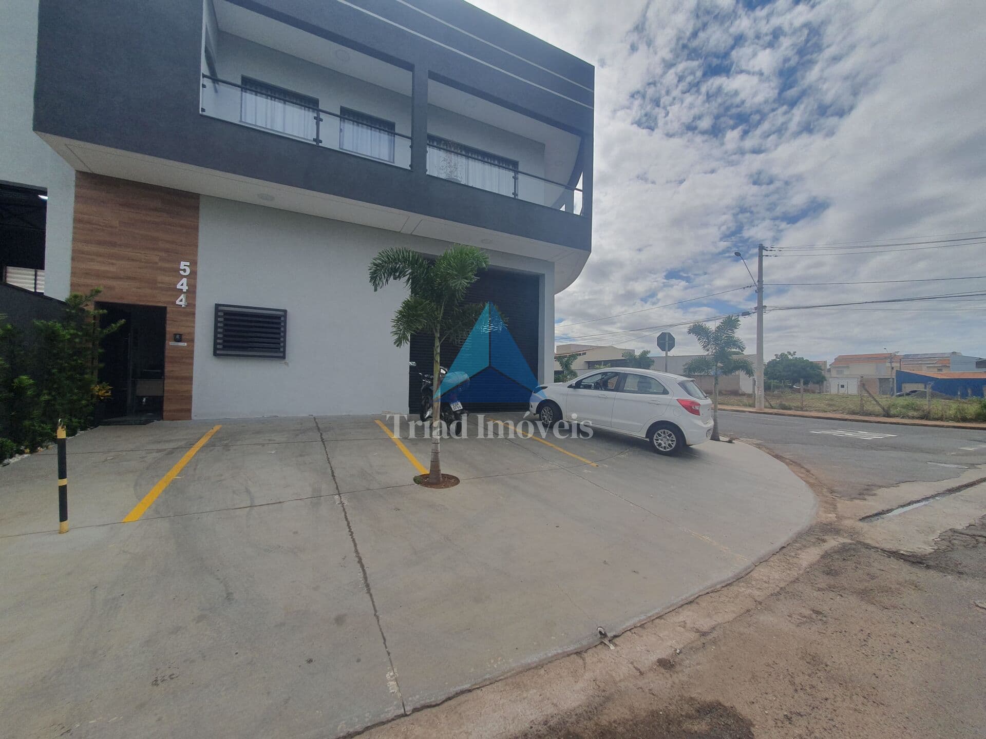 Salão para alugar, 204 m² por R$ 5500/mês - Jardim Dona Regina - Santa Bárbara D'Oeste/SP