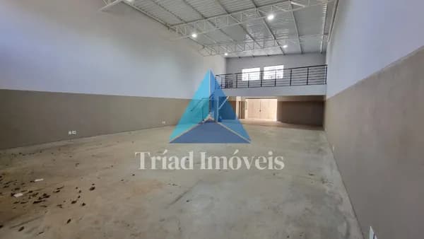 Salão à venda, 250 m² por R$ 830.000,00 - Alphacenter - Santa Bárbara D'Oeste/SP