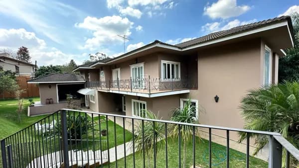 Casa de alto padrão - Condomínio