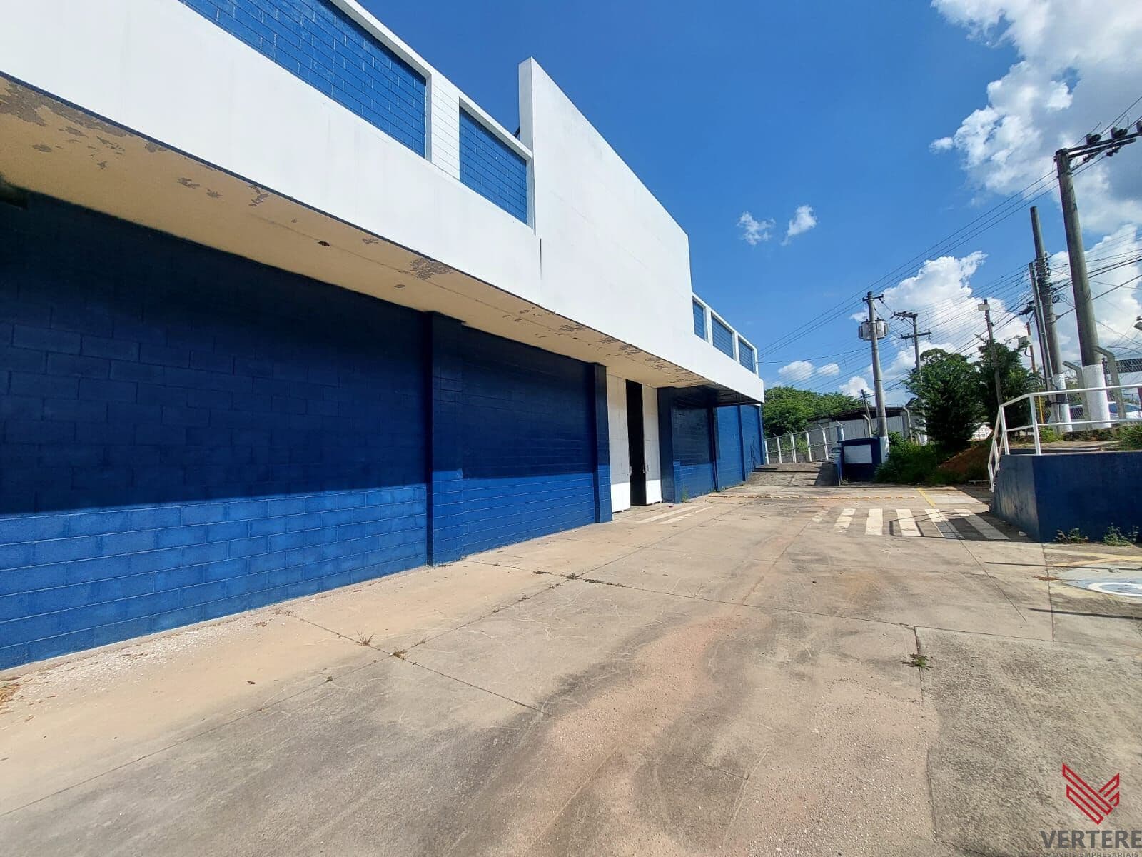 Galpão Comercial Av. Dos Imigrantes - Bragança Paulista/SP
