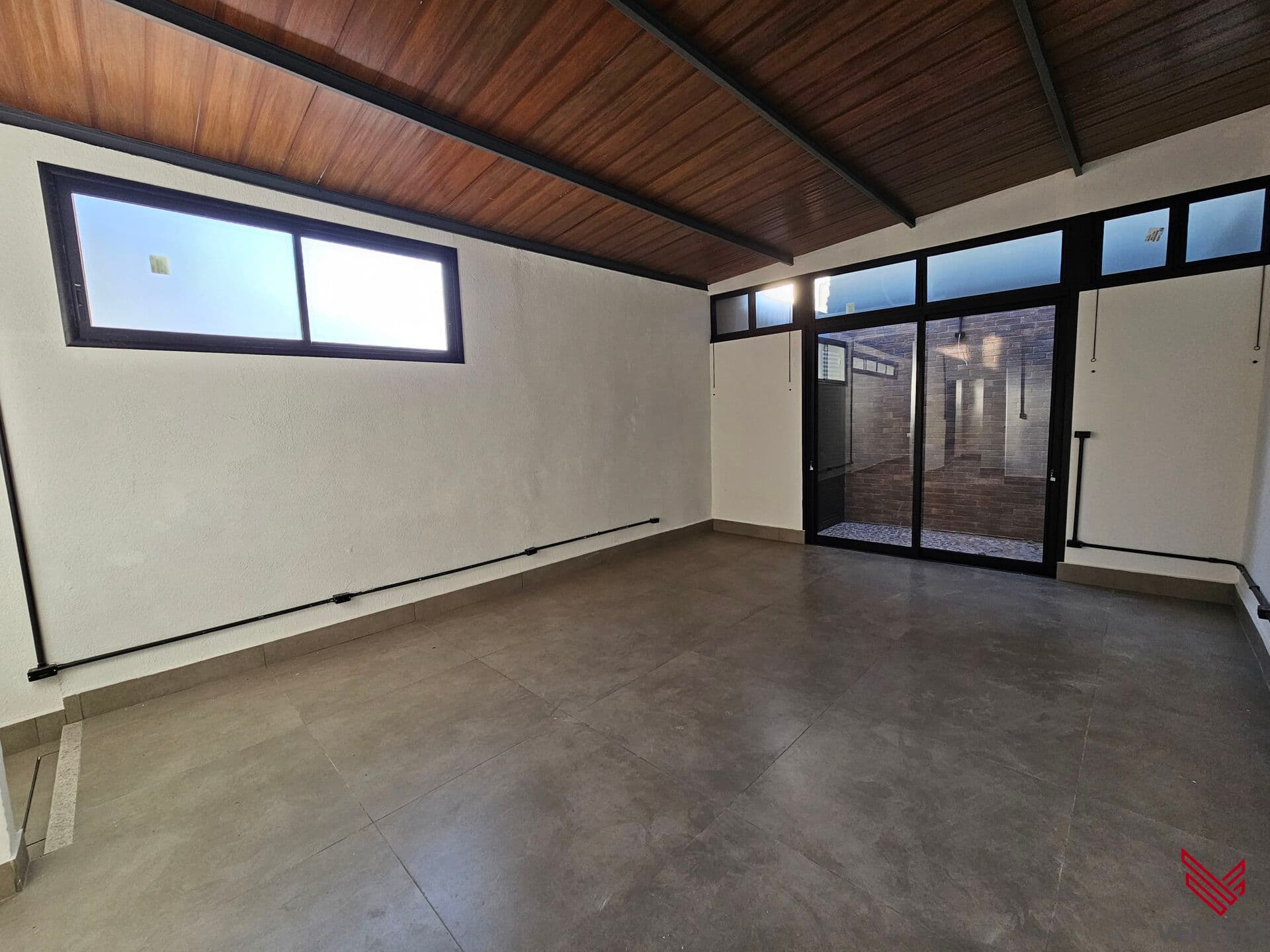 Casa Comercial Reformada Ótimo Local - Bragança Paulista/SP