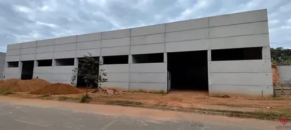 Galpão de 650m², Comercial ou Industrial para Locação – Itatiba/SP