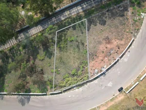 Terreno Comercial à Venda - Bairro Pires, Atibaia/SP