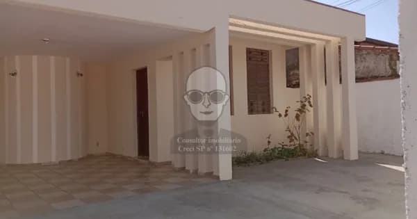 Casa em Vila Resende, Caçapava/SP