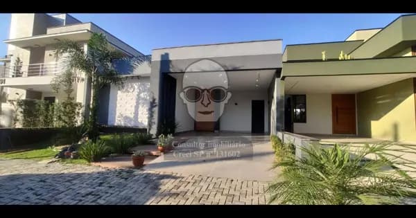Casa à venda no bairro Parque Residencial Maria Elmira em Caçapava/SP