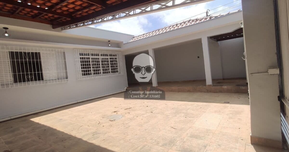 Caçapava/SP - Vl. Resende - Casa 6 dormitórios sendo 3 suítes
