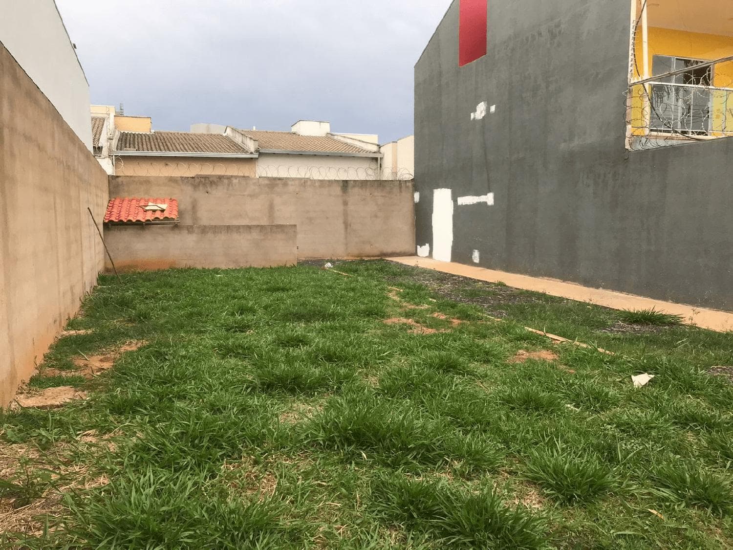 Terreno à venda no bairro Jardim Europa em Uberlândia/MG