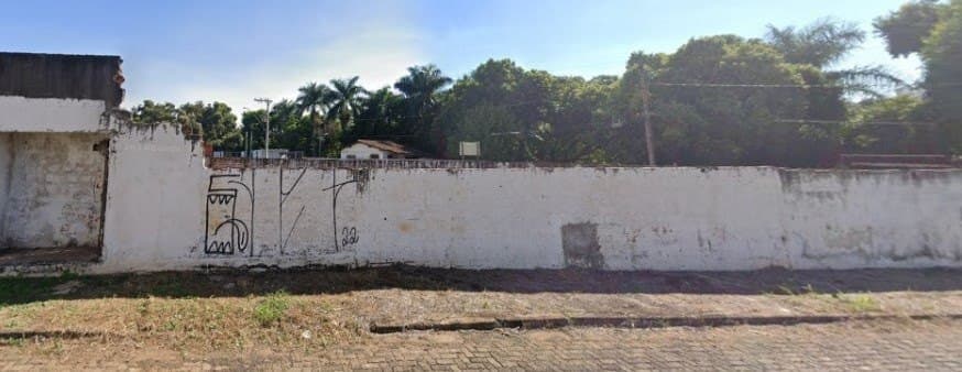 Terreno à venda no bairro Tubalina em Uberlândia/MG