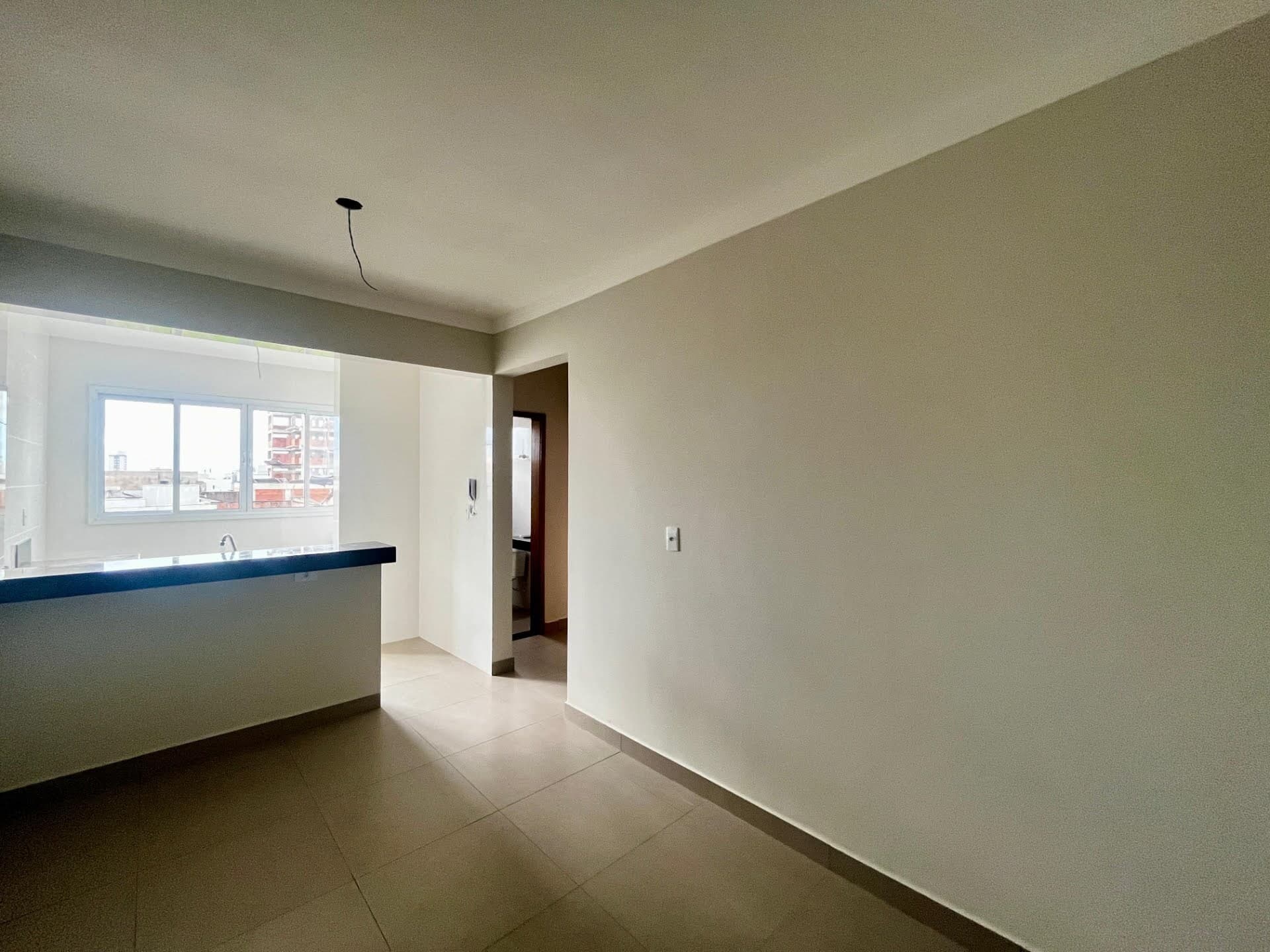 Apartamento à venda no bairro Novo Mundo em Uberlândia/MG