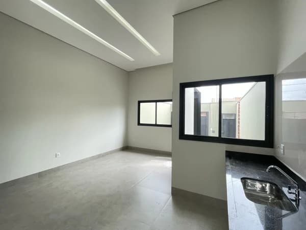 Casa à venda no bairro Quinta Alto Umuarama em Uberlândia/MG