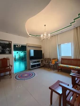 Casa à venda no bairro Luizote de Freitas em Uberlândia/MG