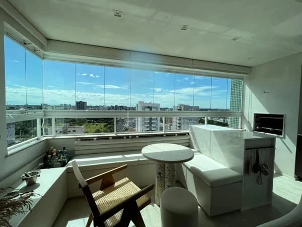 Apartamento à venda no bairro Santa Mônica em Uberlândia/MG