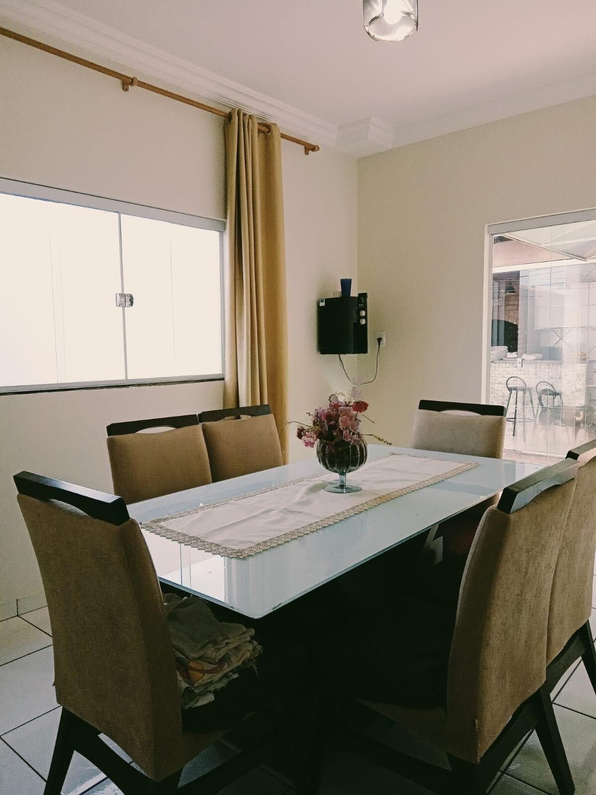 Casa à venda no bairro Jardim Brasília em Uberlândia/MG