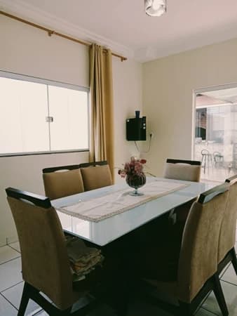 Casa à venda no bairro Jardim Brasília em Uberlândia/MG