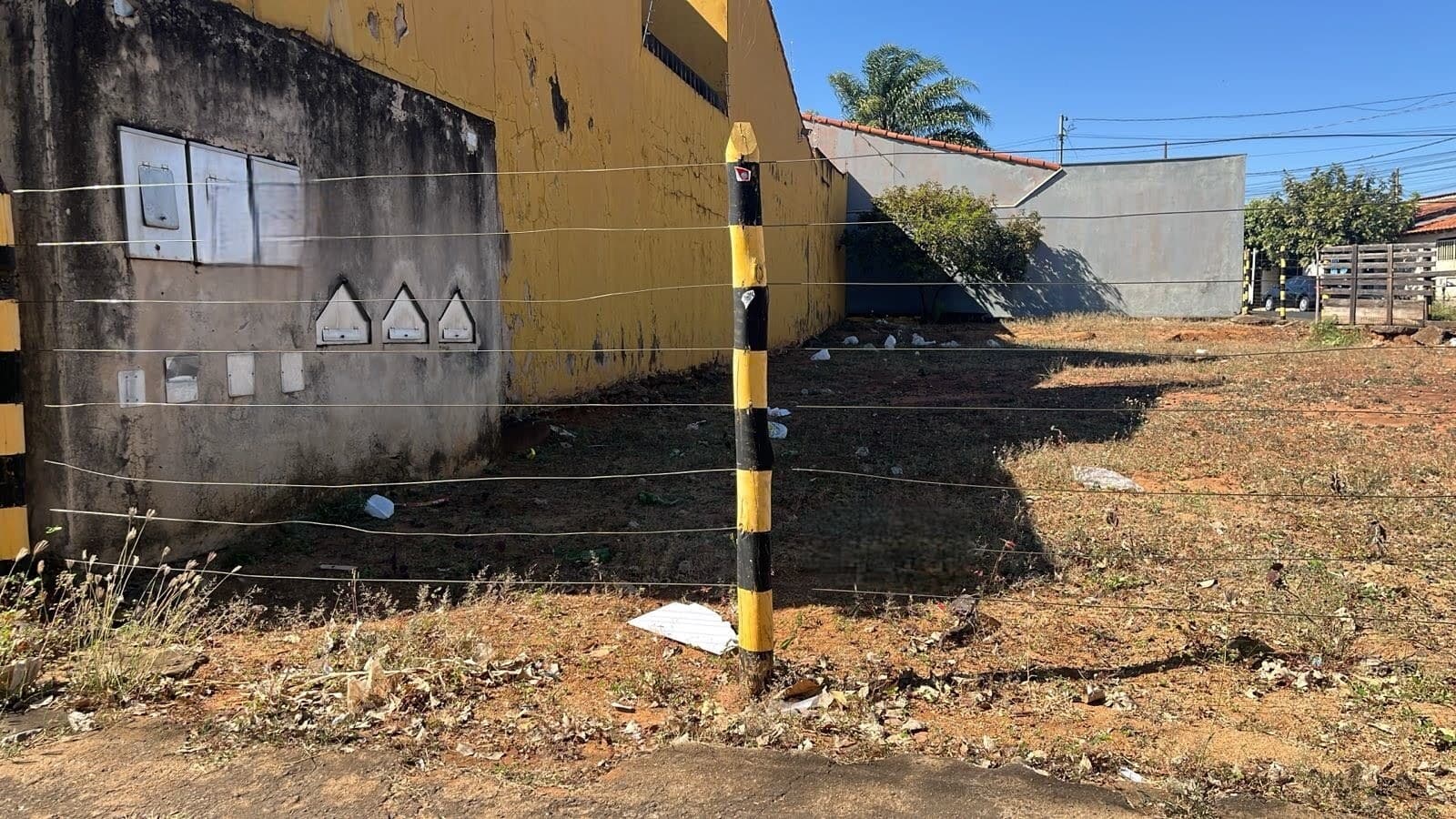 Terreno à venda no bairro Presidente Roosevelt em Uberlândia/MG