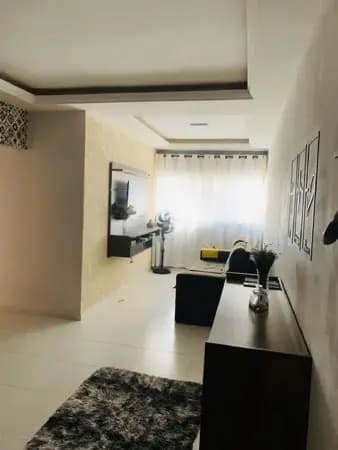Apartamento à venda no bairro Jardim Holanda em Uberlândia/MG