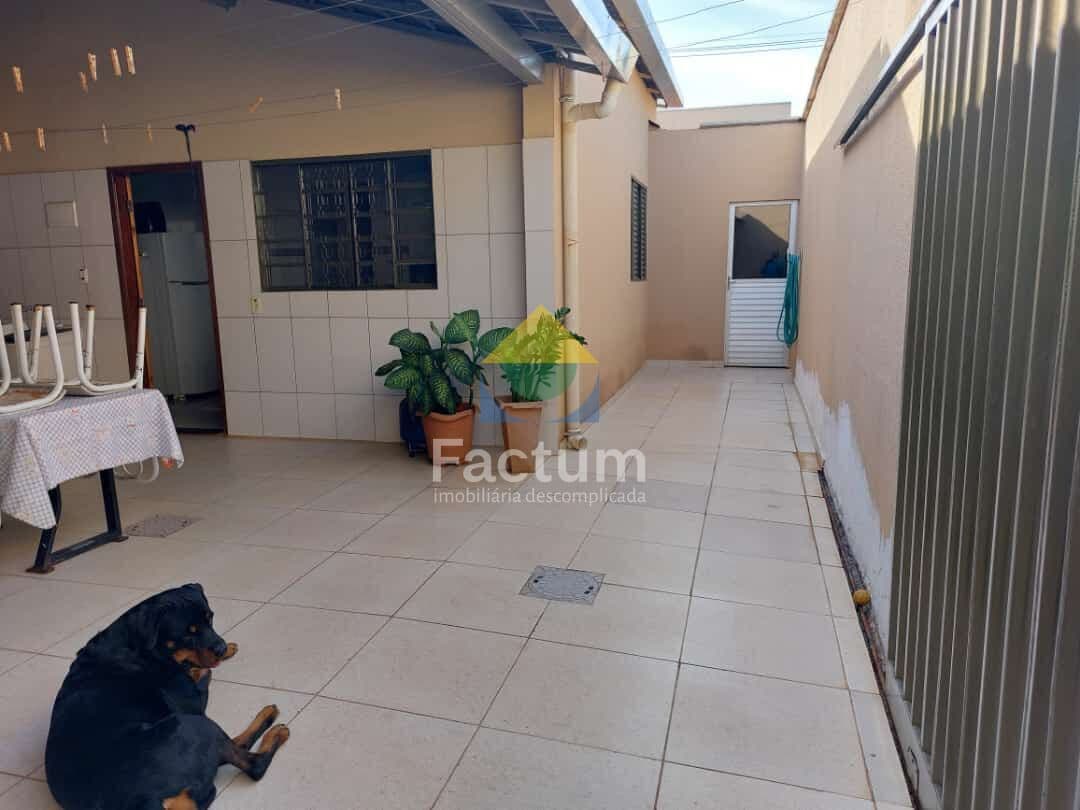 Casa em Uberlândia - Luizote de Freitas