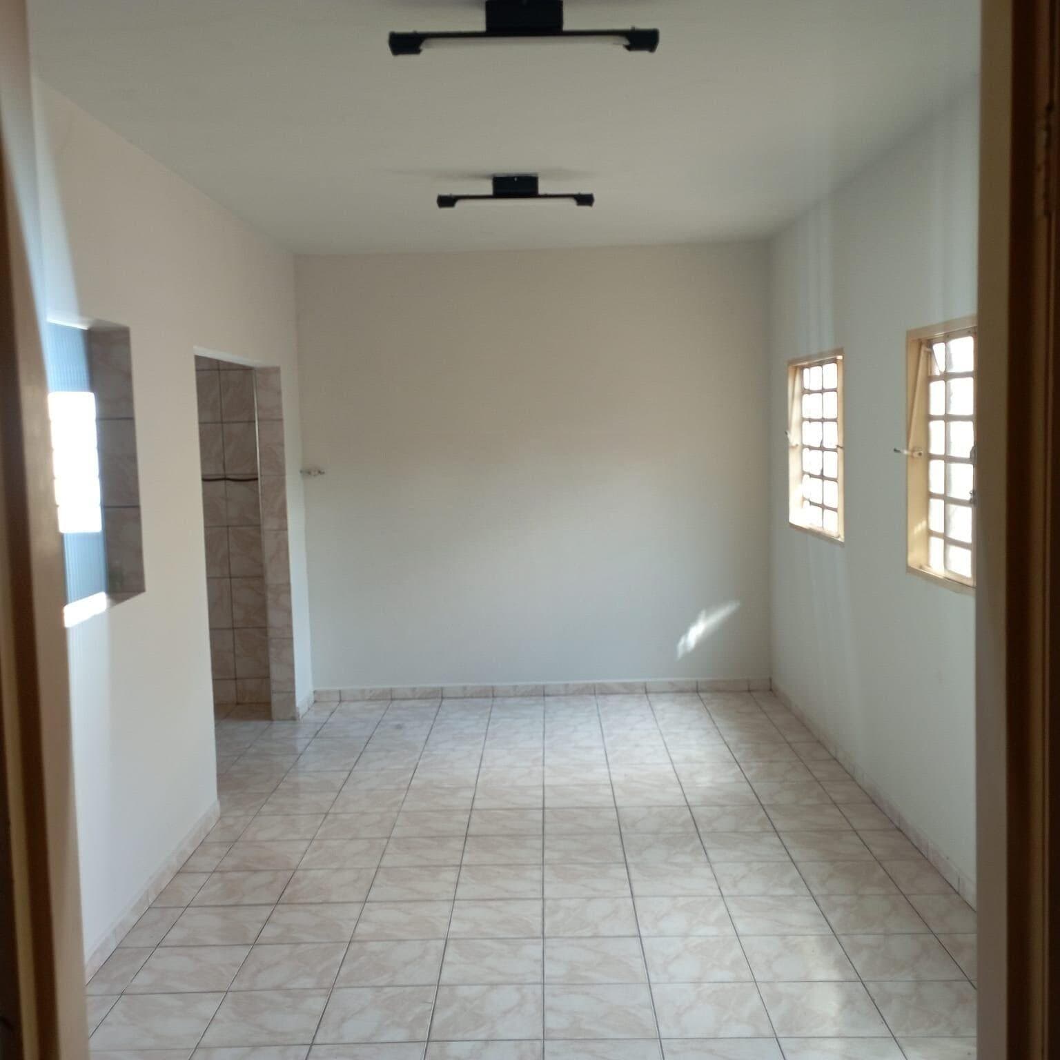 Casa à venda no bairro Lagoinha em Uberlândia/MG