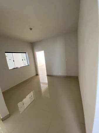 Casa à venda no bairro Santa Mônica em Uberlândia/MG