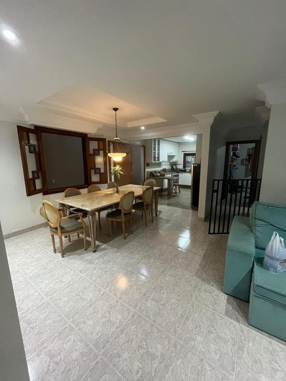 Casa à venda no bairro Cidade Jardim em Uberlândia/MG