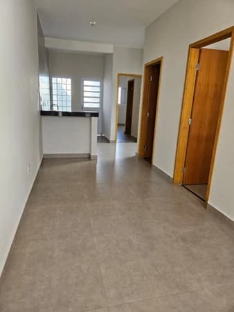 Casa à venda no bairro New Golden Ville em Uberlândia/MG
