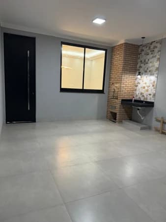 Casa à venda no bairro Santa Mônica em Uberlândia/MG