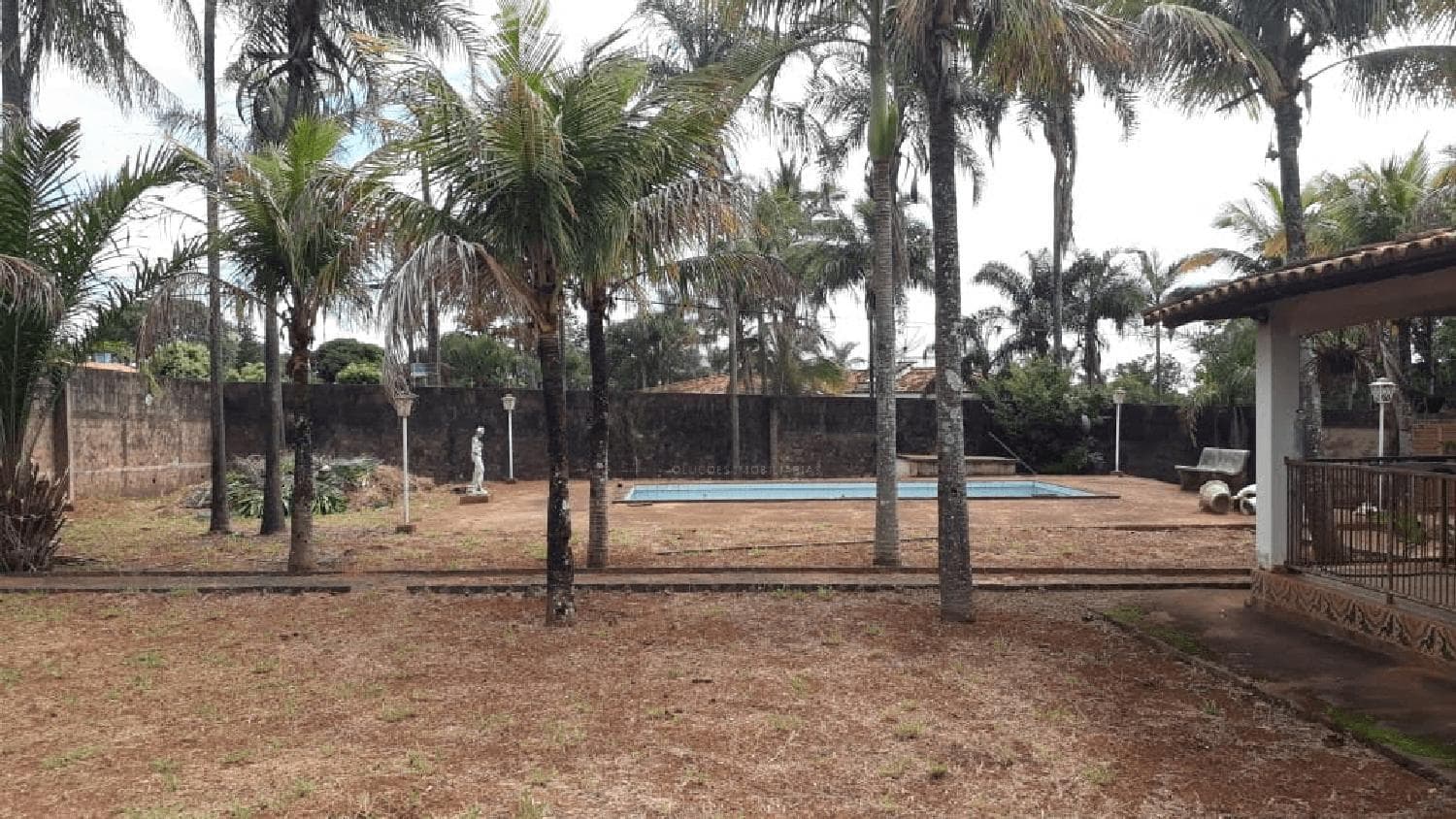 Casa à venda no bairro Mansões Aeroporto em Uberlândia/MG