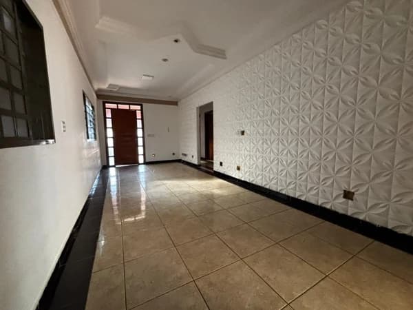 Casa à venda no bairro Planalto em Uberlândia/MG