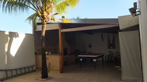 Casa à venda no bairro Morada da Colina em Uberlândia/MG