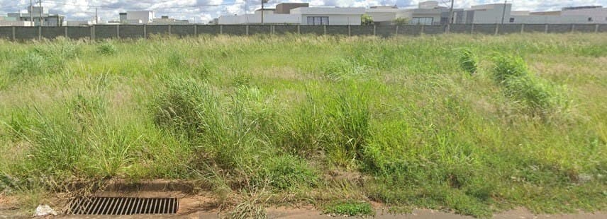 Terreno à venda no bairro Novo Mundo em Uberlândia/MG