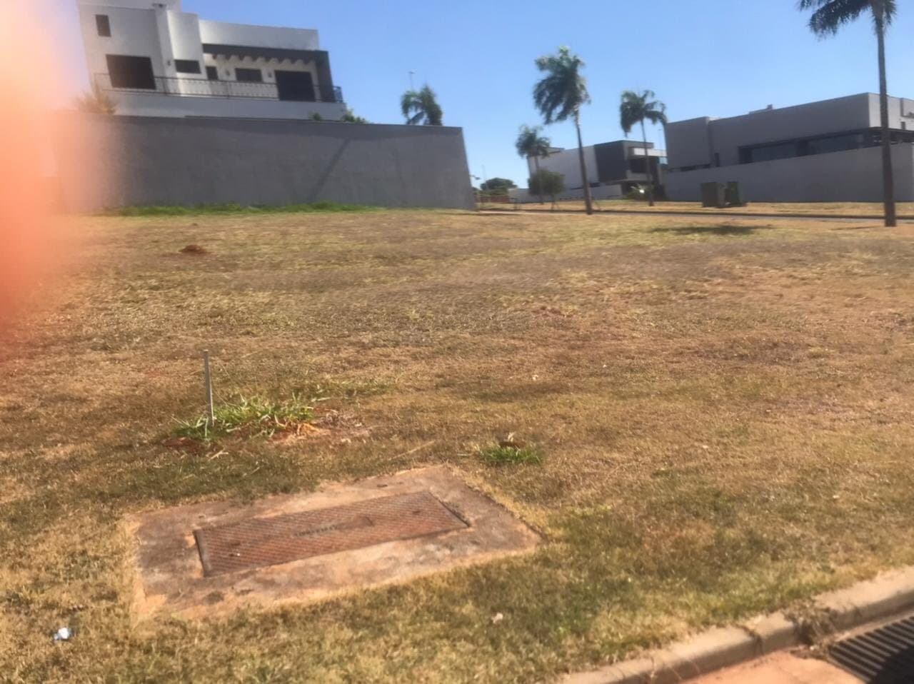 Terreno à venda no bairro Granja Marileusa em Uberlândia/MG